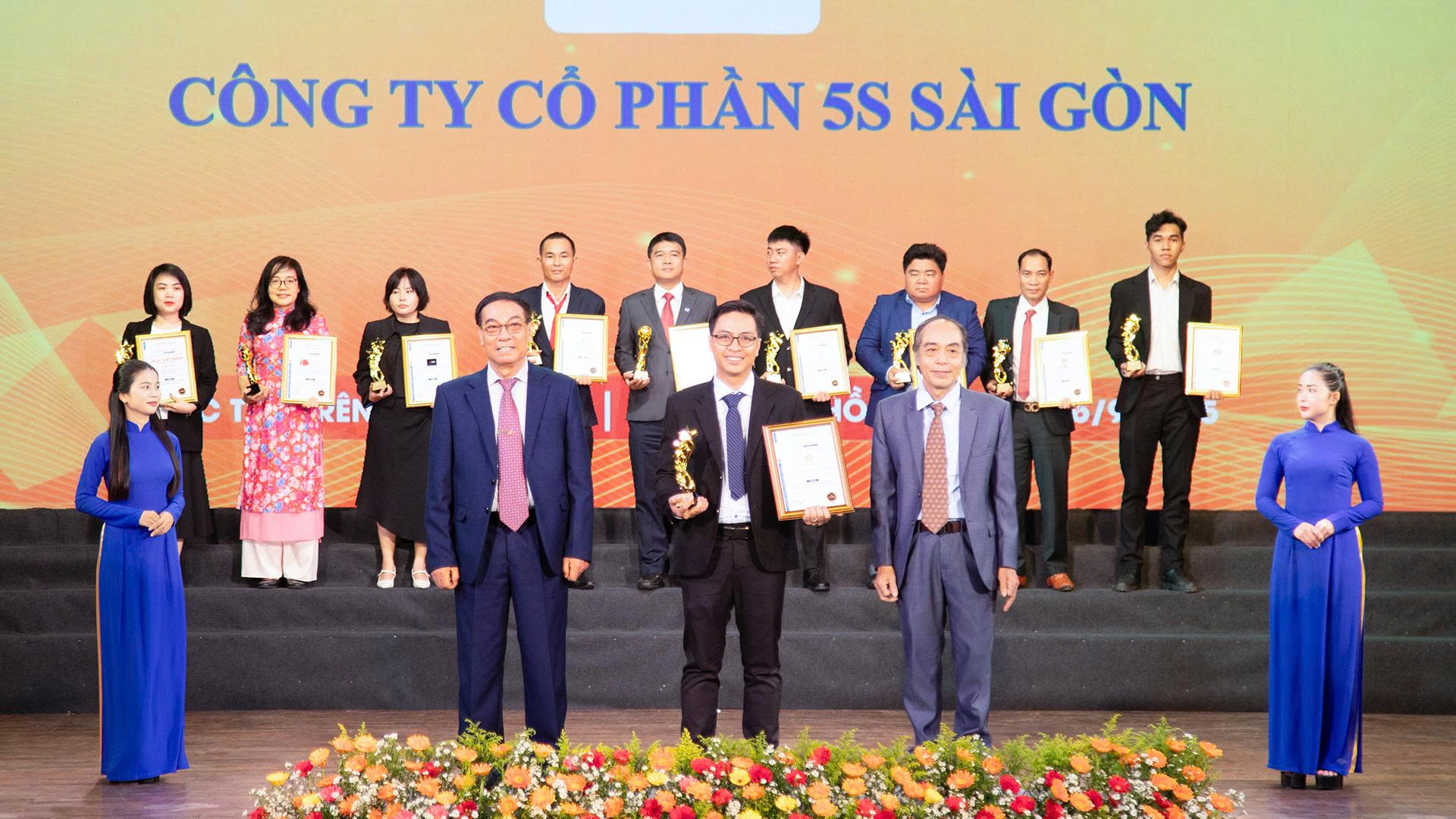 NHA KHOA 5S KHẲNG ĐỊNH UY TÍN VỚI "TOP 10 THƯƠNG HIỆU NHA KHOA CHẤT LƯỢNG HÀNG ĐẦU ASEAN 2025" NHA KHOA 5S KHẲNG ĐỊNH UY TÍN VỚI “TOP 10 THƯƠNG HIỆU NHA KHOA CHẤT LƯỢNG HÀNG ĐẦU ASEAN 2025”
