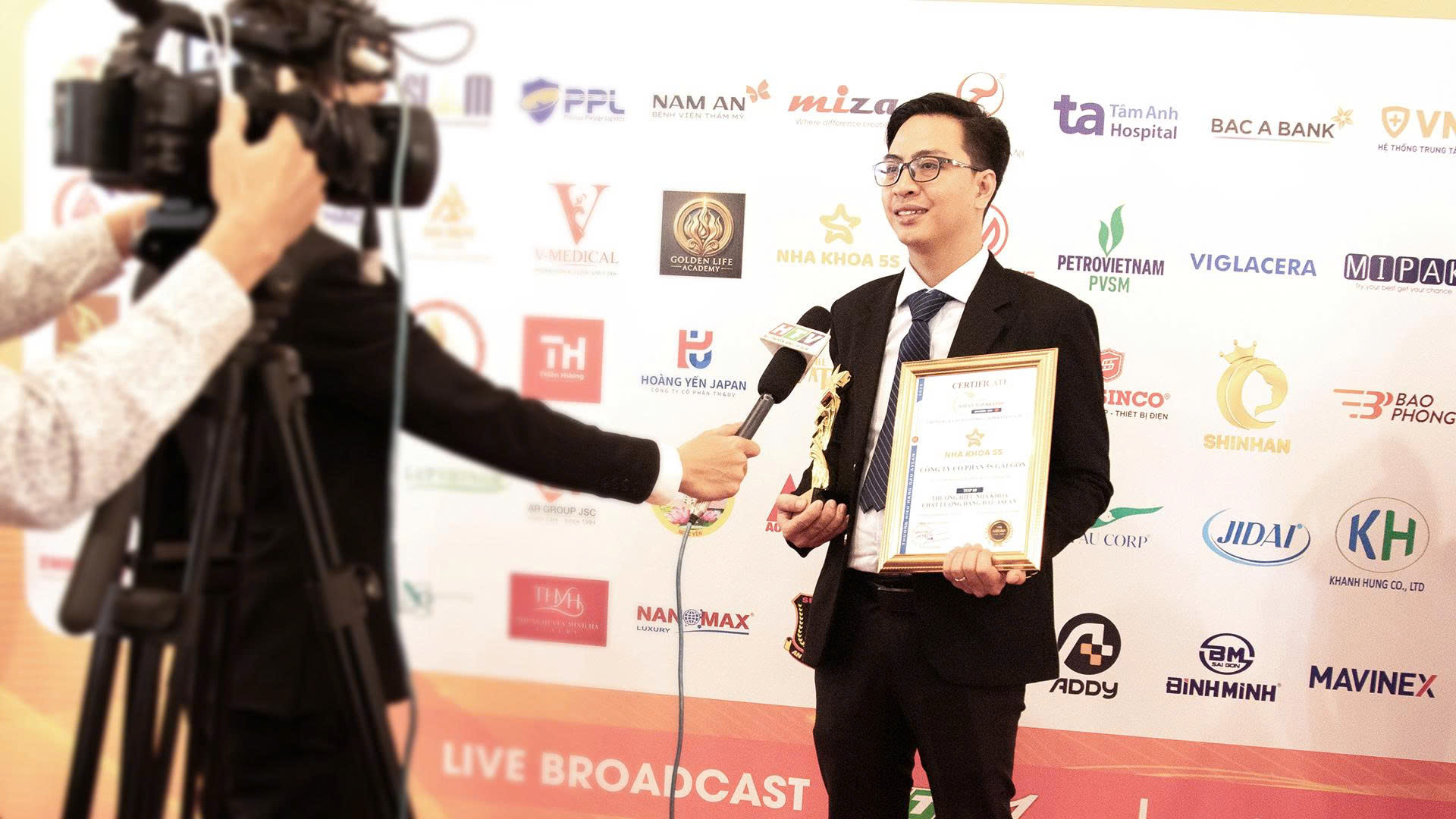 NHA KHOA 5S KHẲNG ĐỊNH UY TÍN VỚI "TOP 10 THƯƠNG HIỆU NHA KHOA CHẤT LƯỢNG HÀNG ĐẦU ASEAN 2025" NHA KHOA 5S KHẲNG ĐỊNH UY TÍN VỚI “TOP 10 THƯƠNG HIỆU NHA KHOA CHẤT LƯỢNG HÀNG ĐẦU ASEAN 2025”