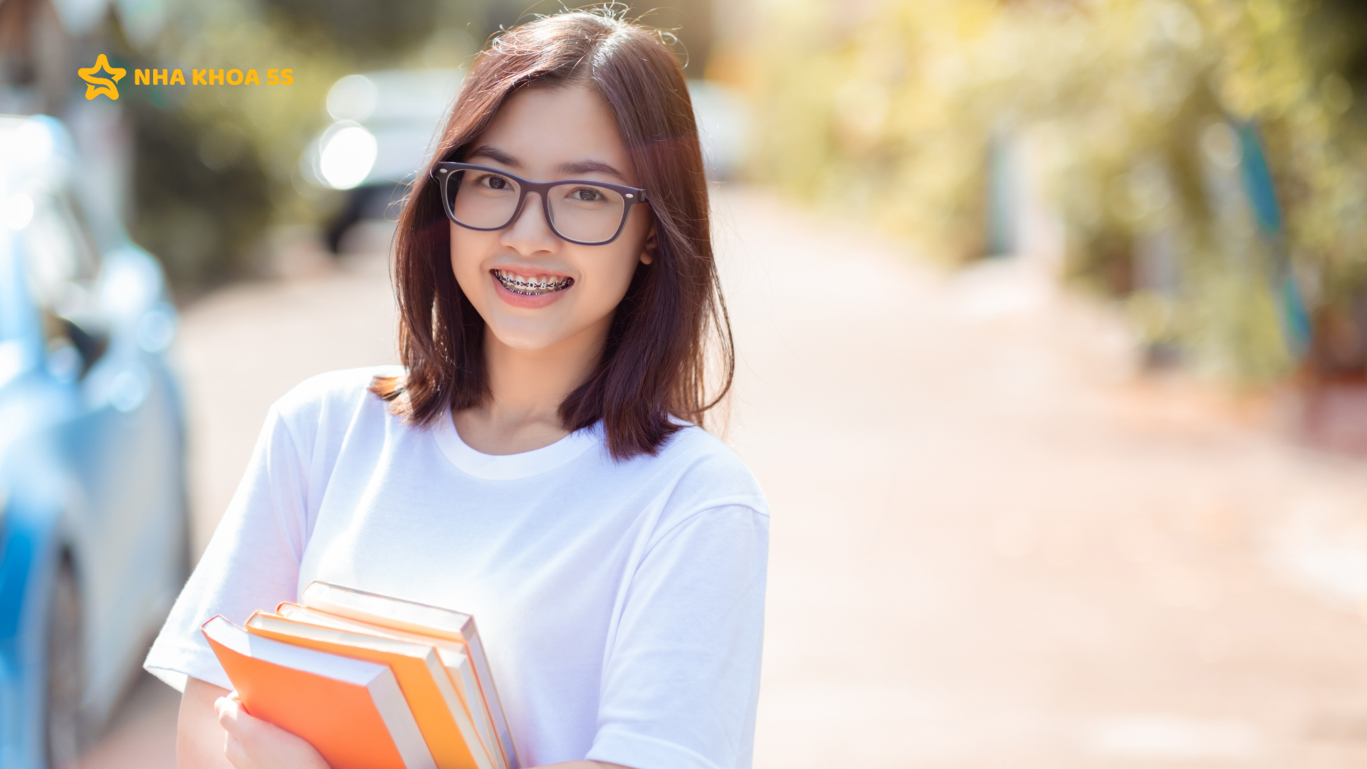 NIỀNG RĂNG BAO NHIÊU TIỀN? NHỮNG YẾU TỐ QUYẾT ĐỊNH CHI PHÍ NIỀNG RĂNG BẠN NÊN BIẾT