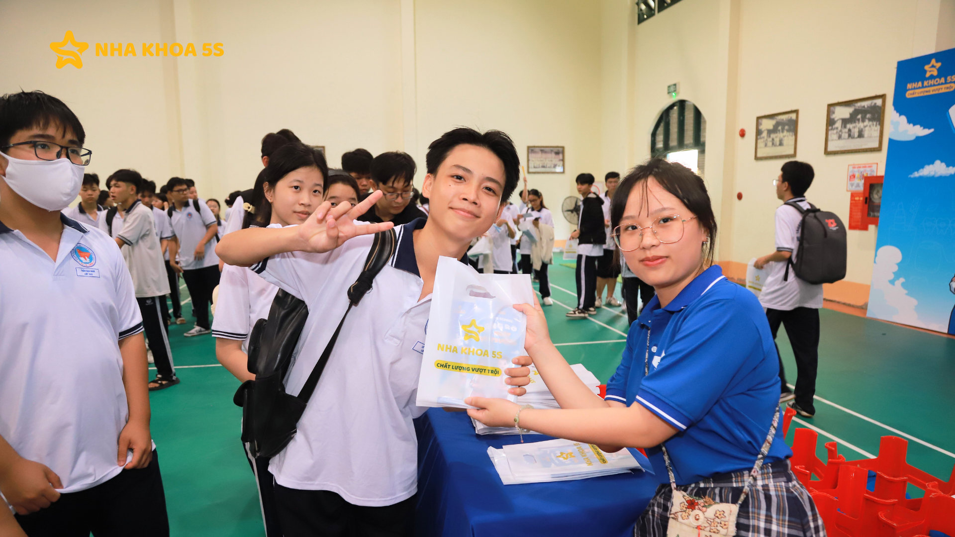 Nha Khoa Học Đường – Sự Kiện Thành Công Rực Rỡ Tại THPT Nguyễn Đình Chiểu