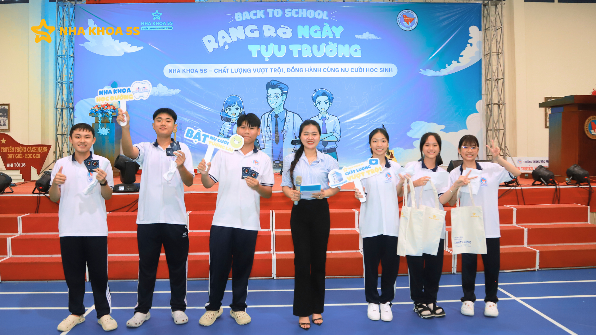 Nha Khoa Học Đường – Sự Kiện Thành Công Rực Rỡ Tại THPT Nguyễn Đình Chiểu