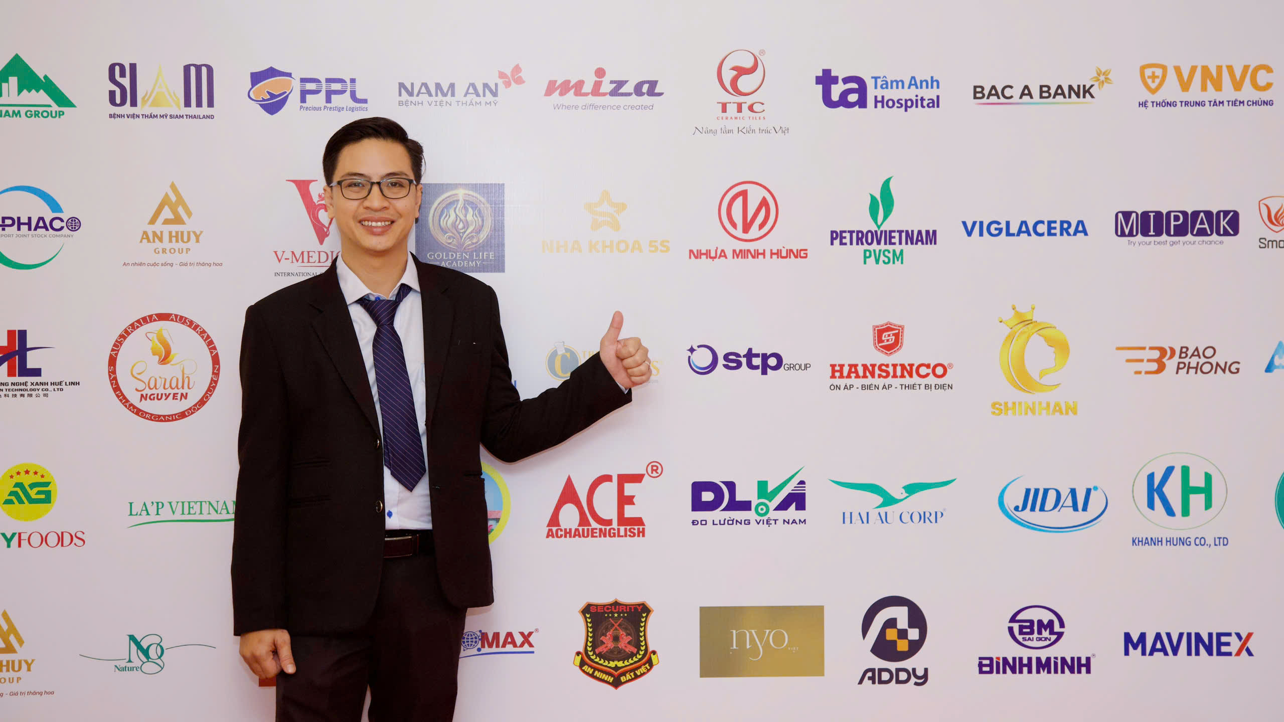 NHA KHOA 5S KHẲNG ĐỊNH UY TÍN VỚI "TOP 10 THƯƠNG HIỆU NHA KHOA CHẤT LƯỢNG HÀNG ĐẦU ASEAN 2025" NHA KHOA 5S KHẲNG ĐỊNH UY TÍN VỚI “TOP 10 THƯƠNG HIỆU NHA KHOA CHẤT LƯỢNG HÀNG ĐẦU ASEAN 2025”