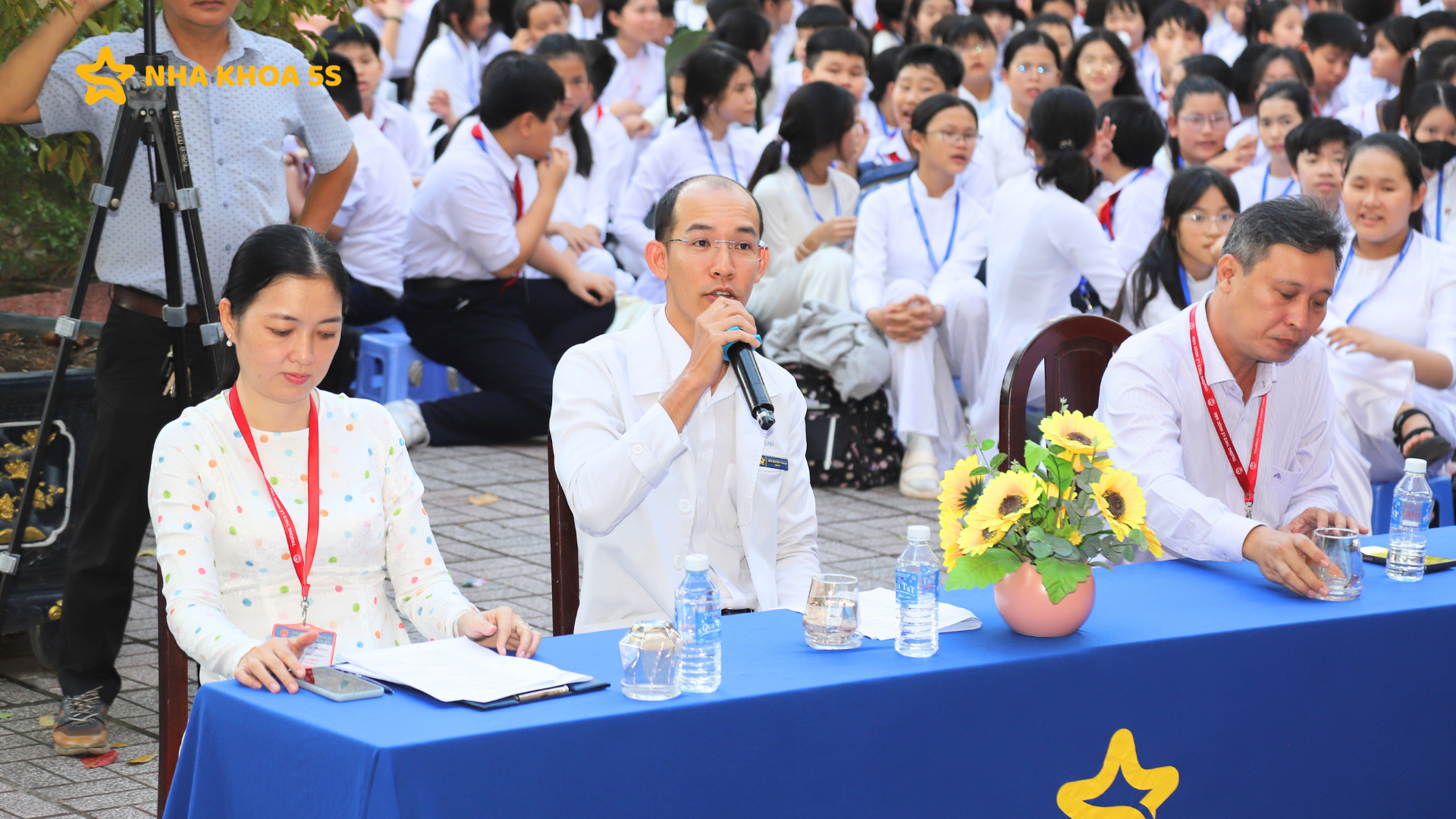 VỪA HỌC VỪA CHƠI VỚI SỰ KIỆN NHA KHOA HỌC ĐƯỜNG THCS LÊ NGỌC HÂN VỪA HỌC VỪA CHƠI VỚI SỰ KIỆN NHA KHOA HỌC ĐƯỜNG THCS LÊ NGỌC HÂN