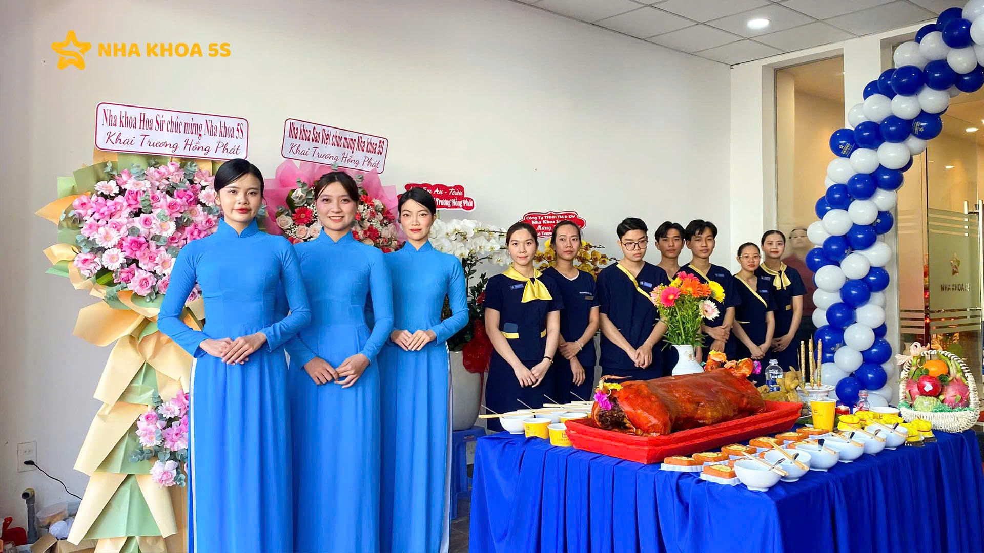 LỄ KHAI TRƯƠNG NHA KHOA 5S GÒ VẤP – SỰ KIỆN BÙNG NỔ ĐÁNH DẤU HÀNH TRÌNH MỚI LỄ KHAI TRƯƠNG NHA KHOA 5S GÒ VẤP – SỰ KIỆN BÙNG NỔ ĐÁNH DẤU HÀNH TRÌNH MỚI