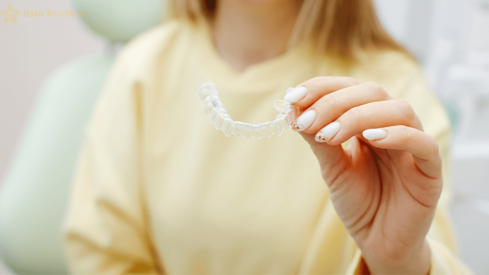 Nhược Điểm Niềng Invisalign: Sự Thật Cần Biết Trước Khi Lựa Chọn Năm 2026