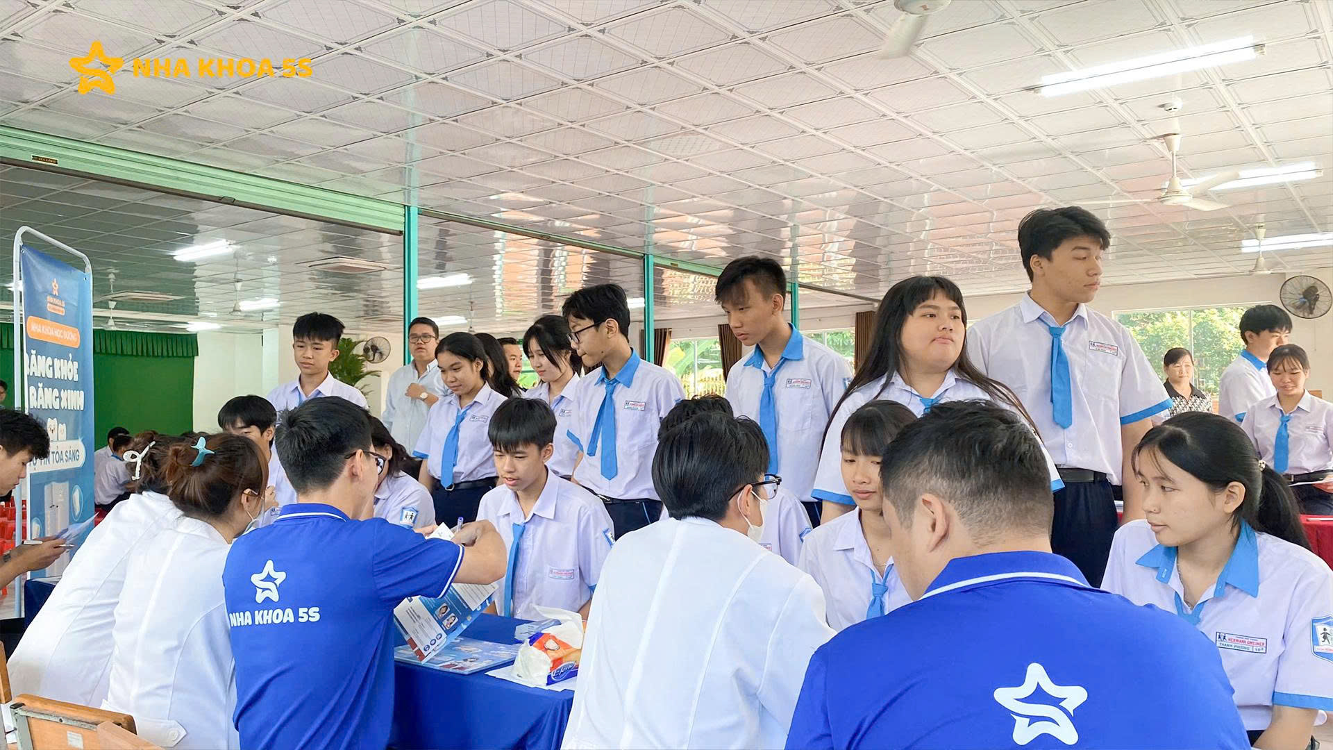 Nha Khoa 5S Gò Vấp Đồng Hành Cùng Trường Hermann Gmeiner Trong Chương Trình Nha Khoa Học Đường