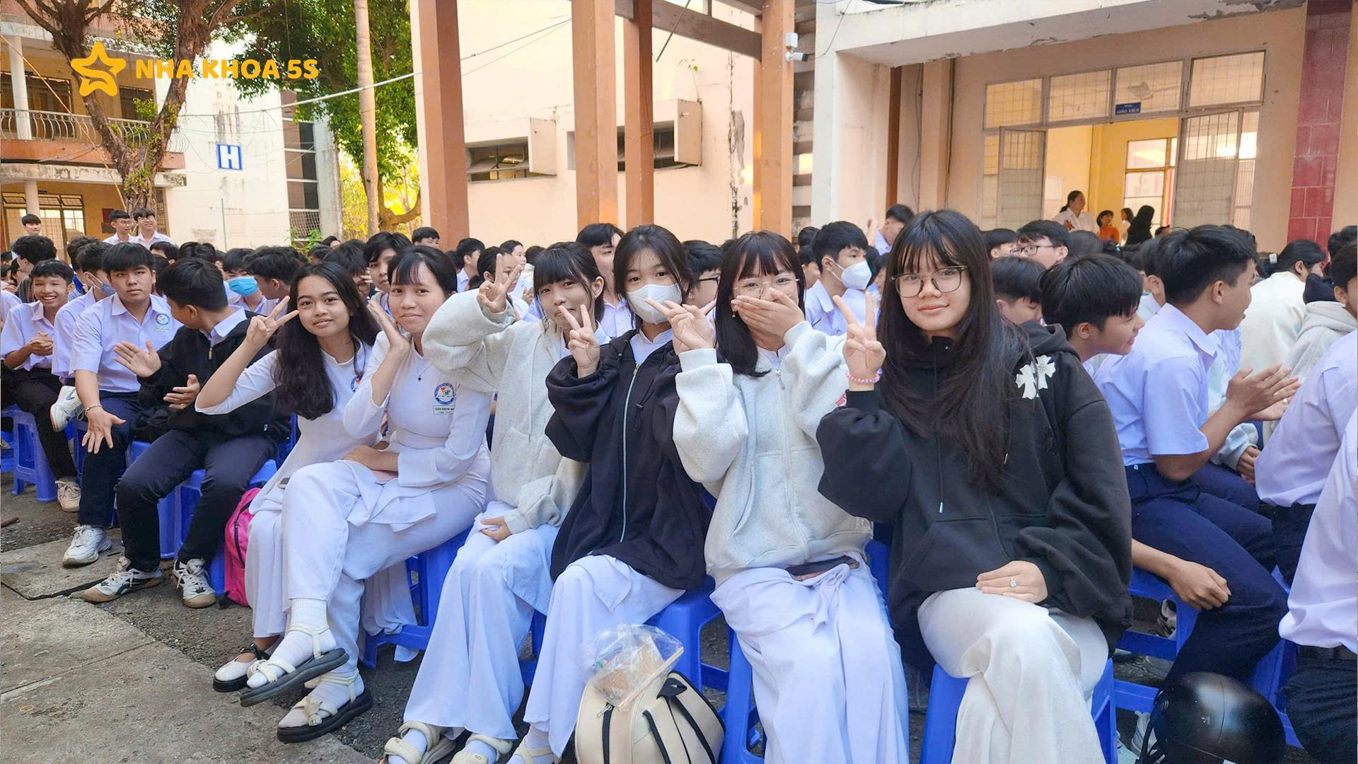 Học Vui &Amp;#8211; Cười Khỏe &Amp;#8211; Răng Xinh Cùng Thpt Trần Hưng Đạo