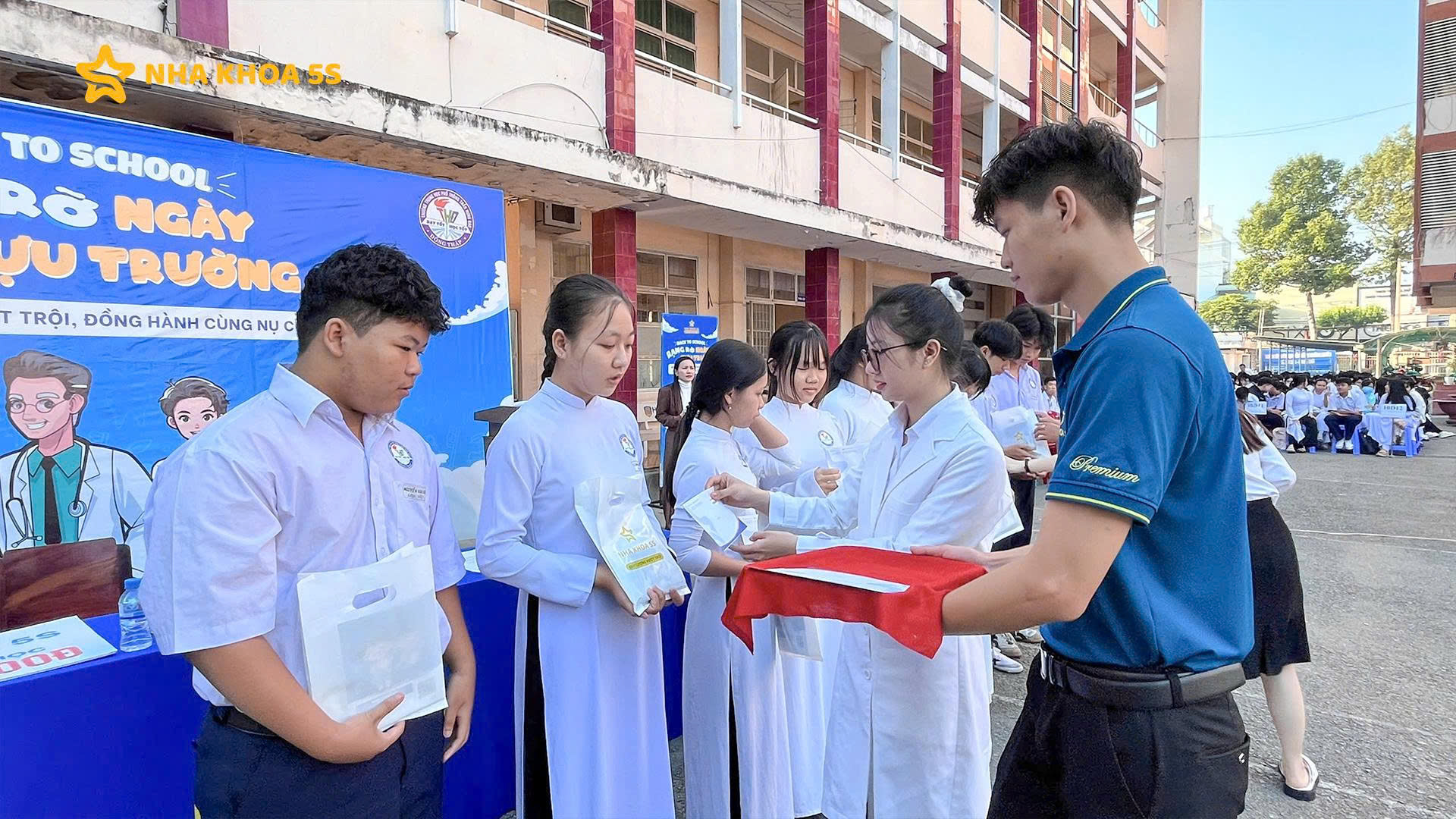 Học Vui &Amp;#8211; Cười Khỏe &Amp;#8211; Răng Xinh Cùng Thpt Trần Hưng Đạo