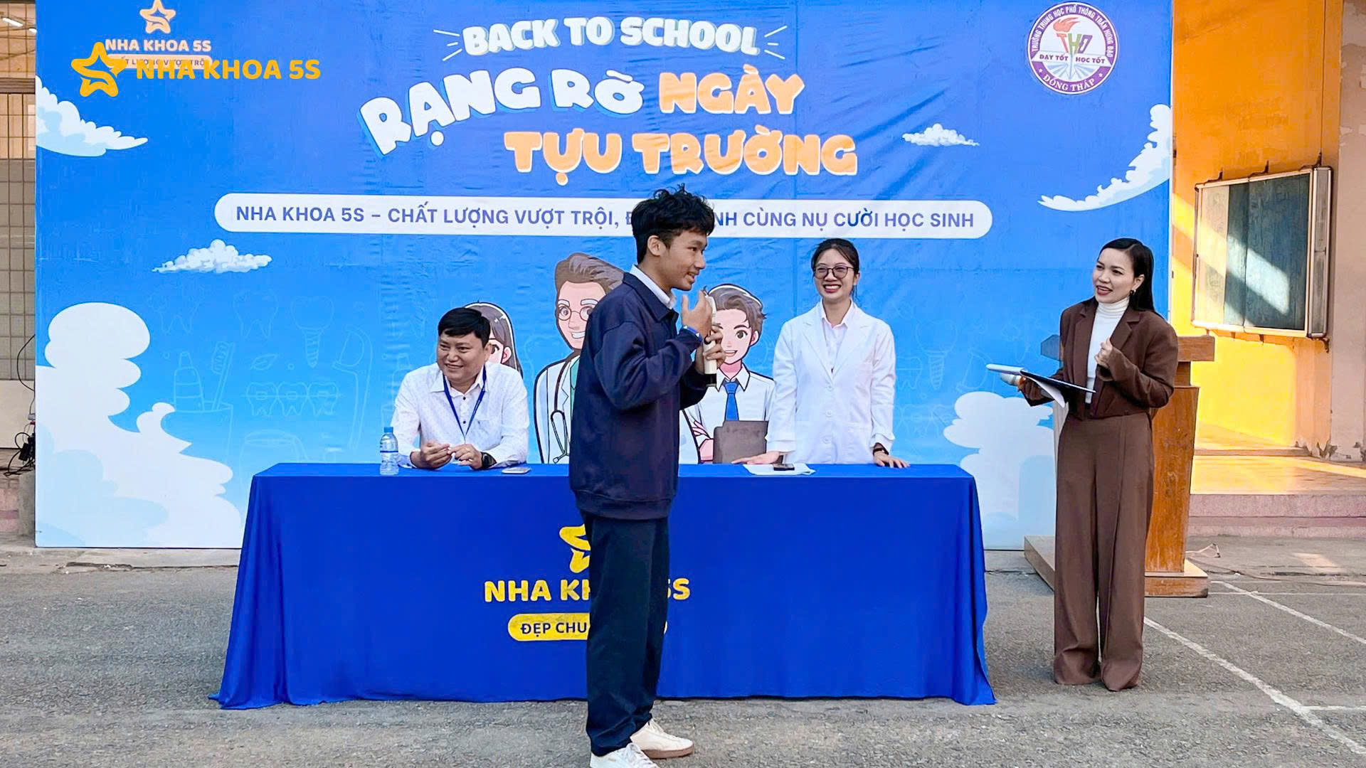 Học Vui &Amp;#8211; Cười Khỏe &Amp;#8211; Răng Xinh Cùng Thpt Trần Hưng Đạo